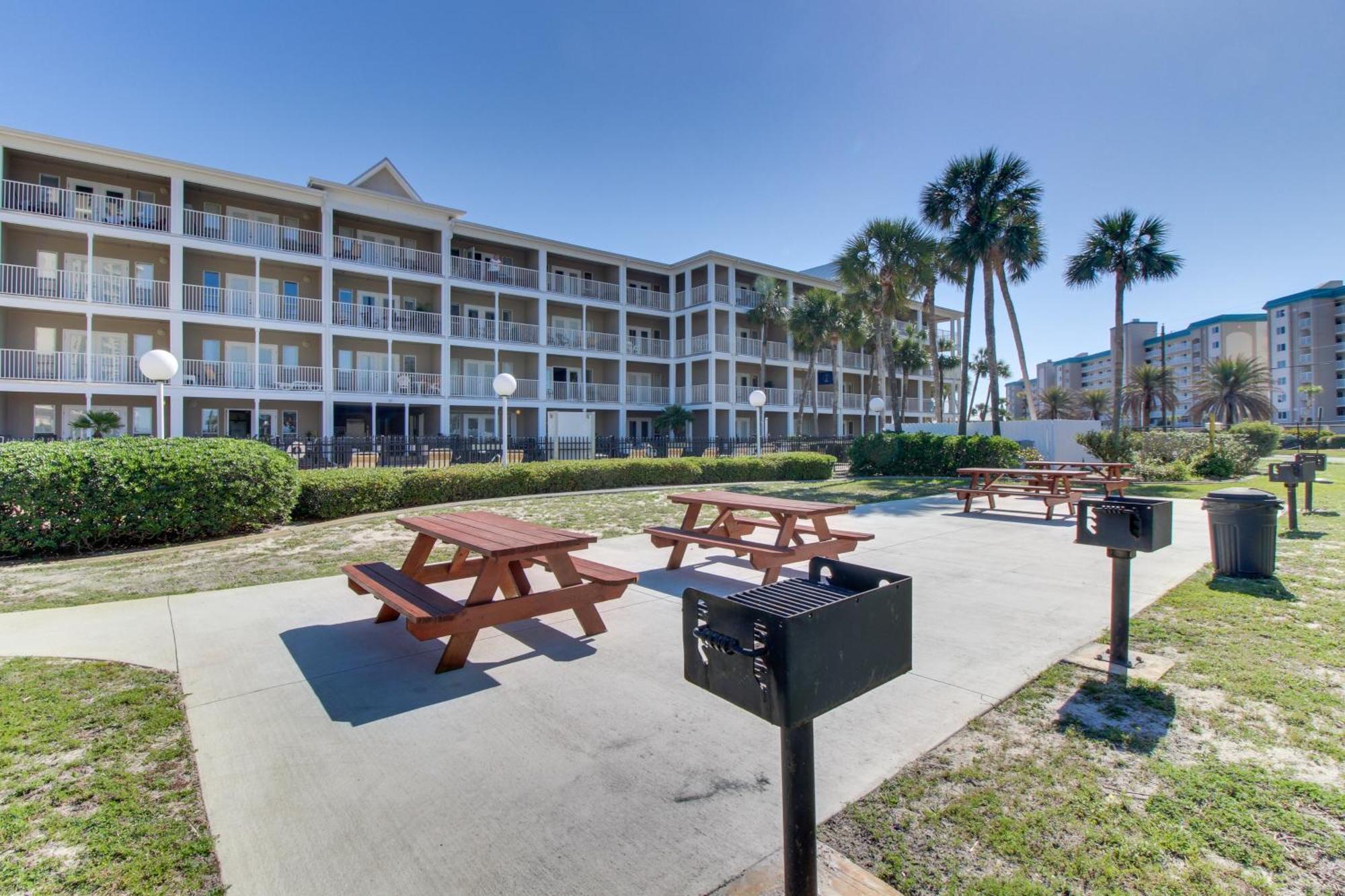 Grand Caribbean East & West Hotel
