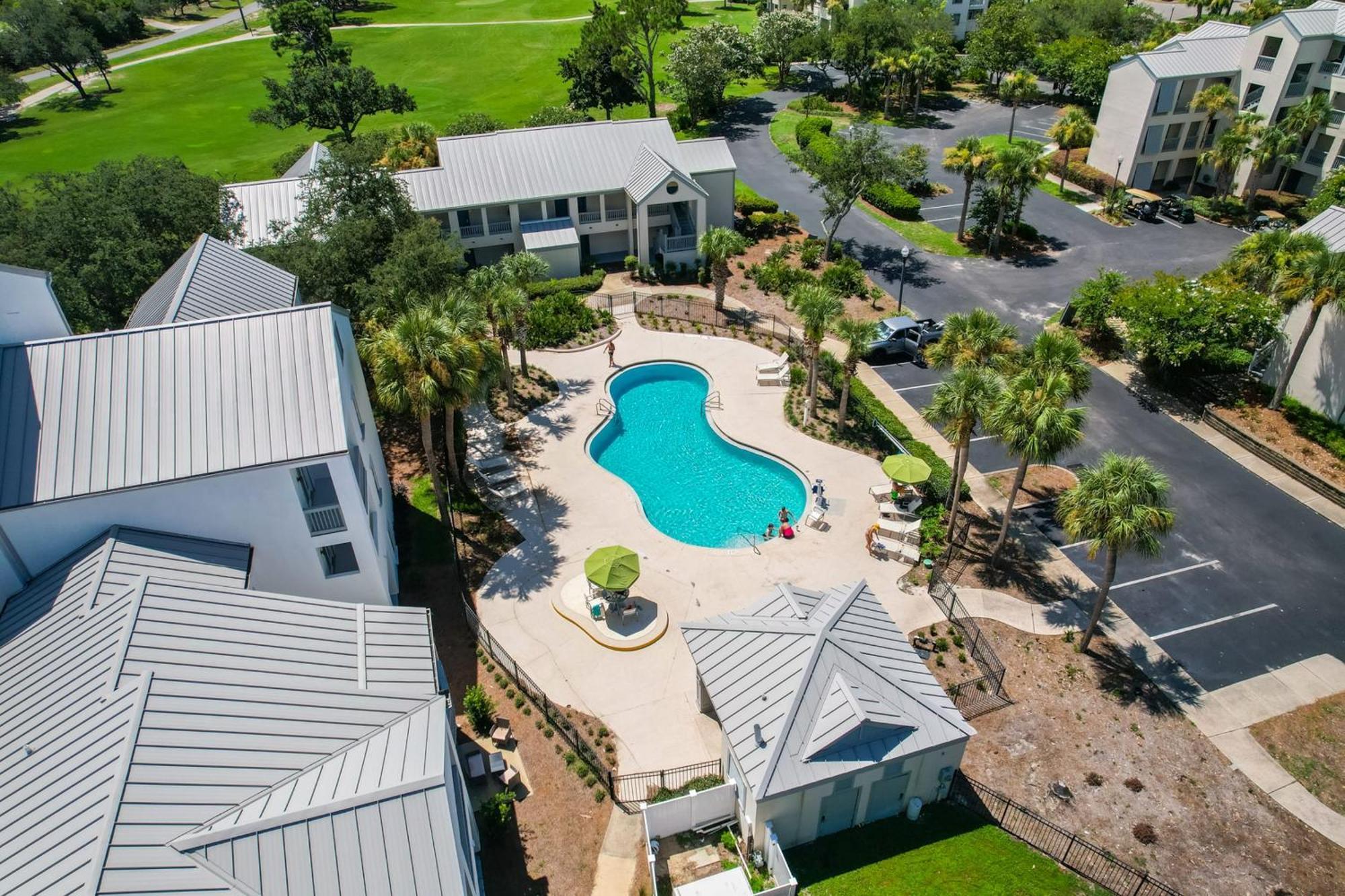 Newly Renovated With Private Balcony! * Panama City Beach