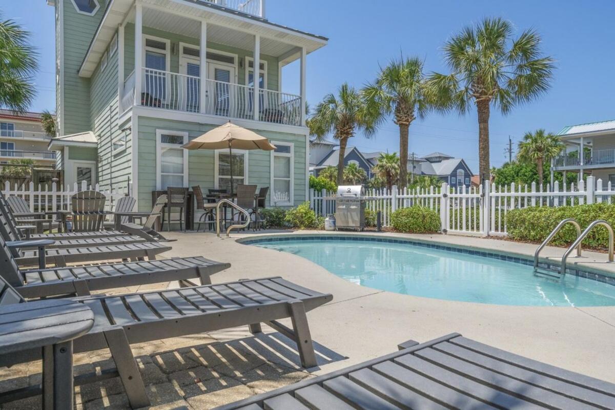 Holiday home Crystal Tower Free Golf Cart Private Pool *