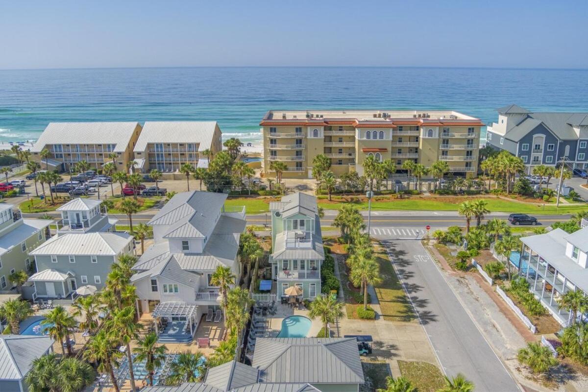 Holiday home Crystal Tower Free Golf Cart Private Pool *