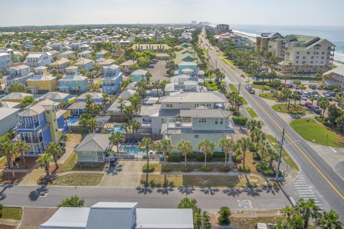 Holiday home Crystal Tower Free Golf Cart Private Pool Destin