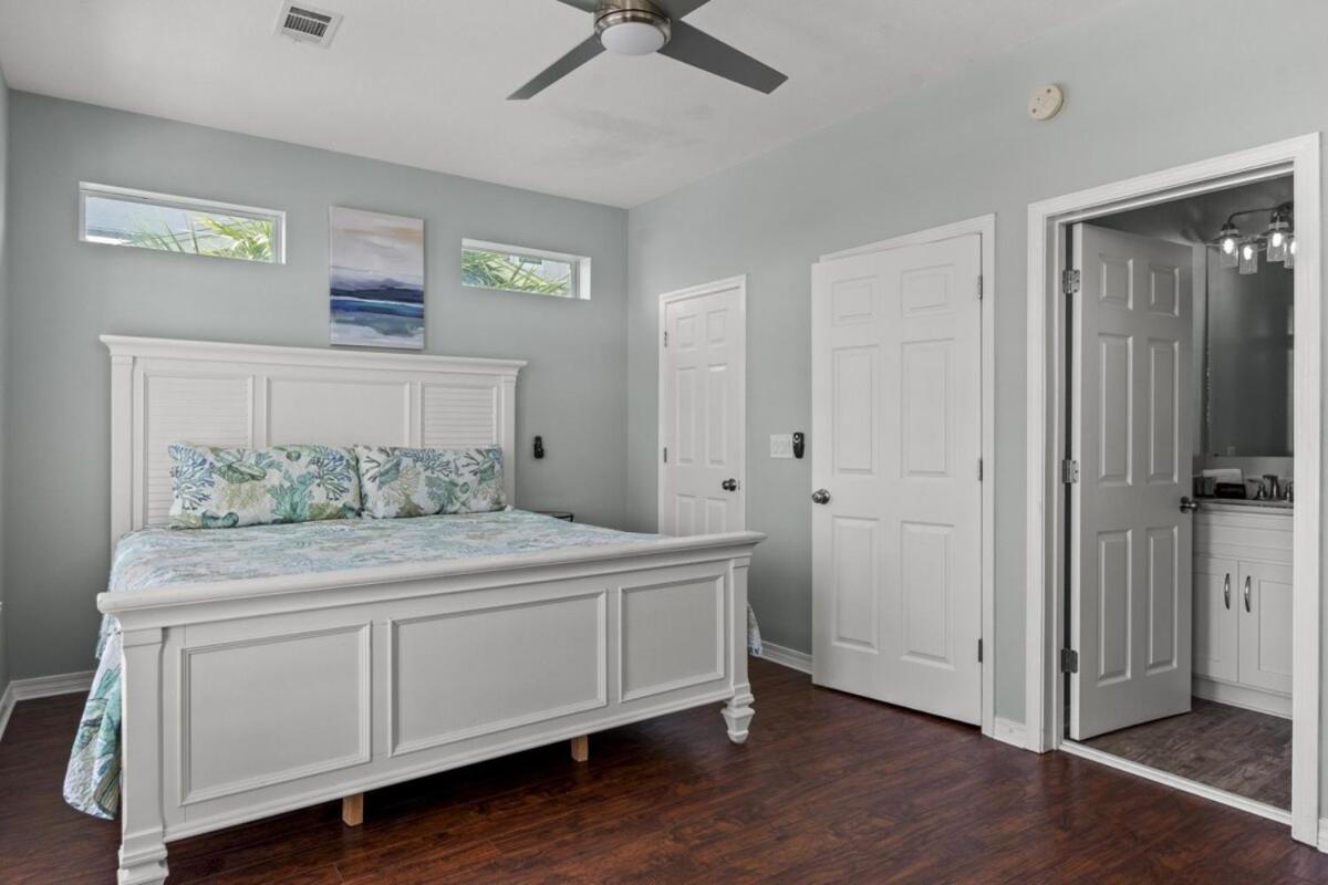 Holiday home Crystal Tower Free Golf Cart Private Pool