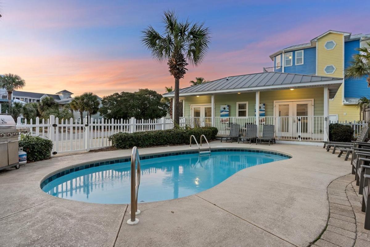 Holiday home Crystal Tower Free Golf Cart Private Pool *