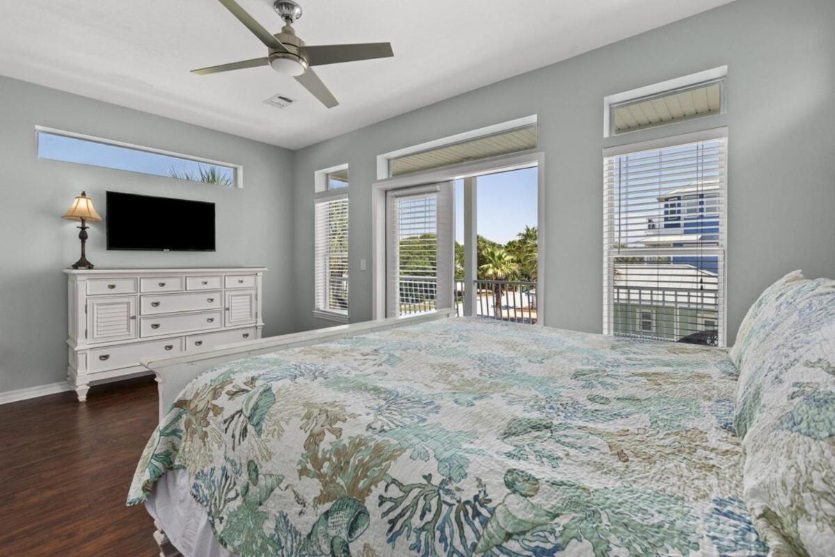 Holiday home Crystal Tower Free Golf Cart Private Pool
