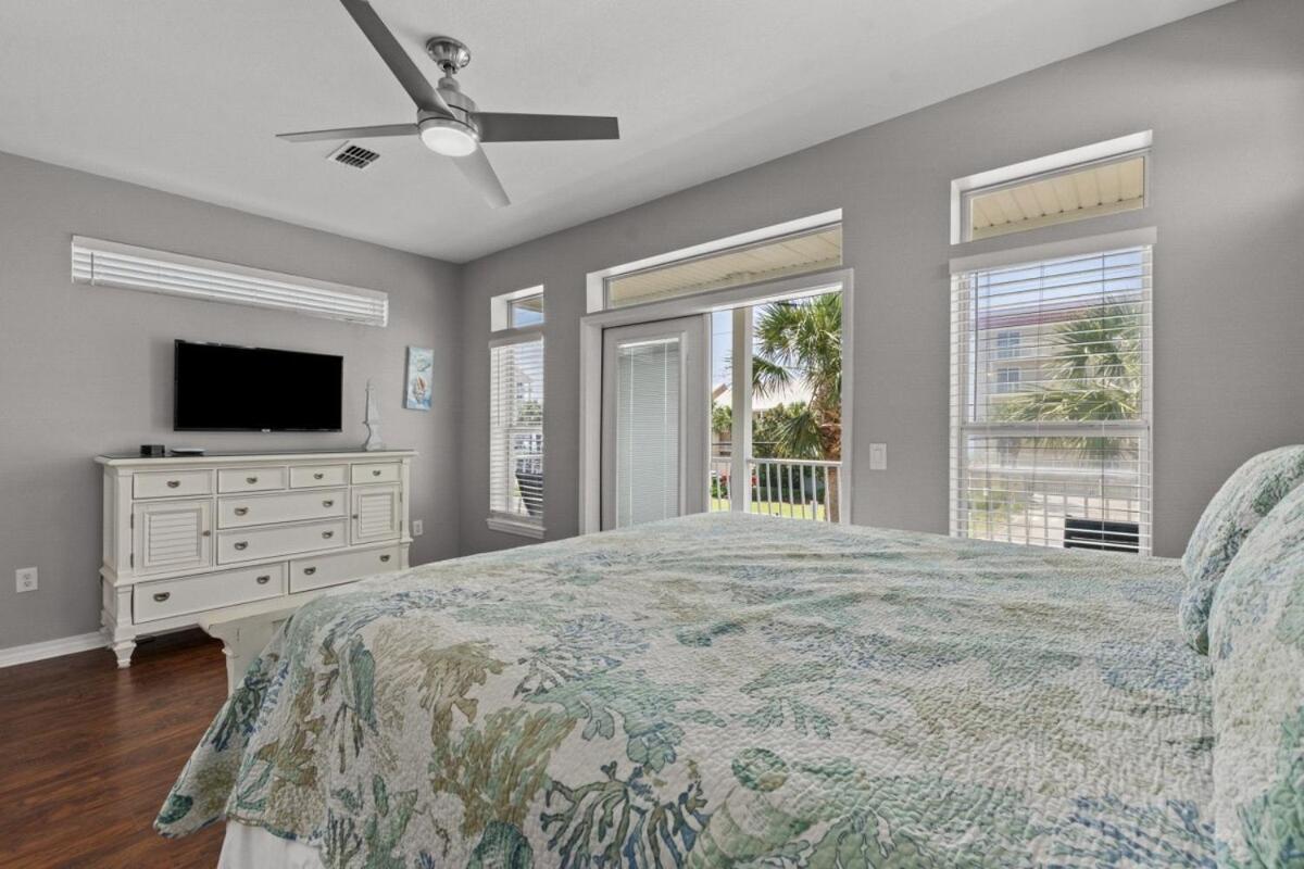 Holiday home Crystal Tower Free Golf Cart Private Pool Destin