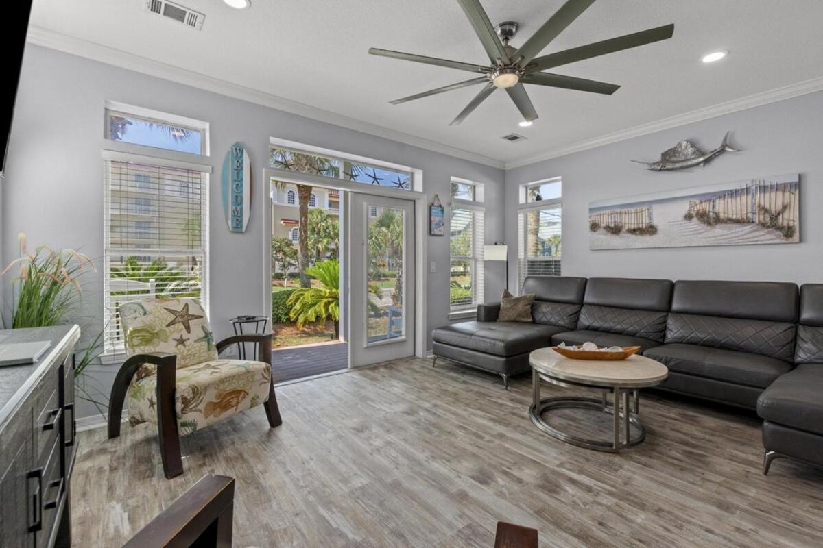 Holiday home Crystal Tower Free Golf Cart Private Pool Destin