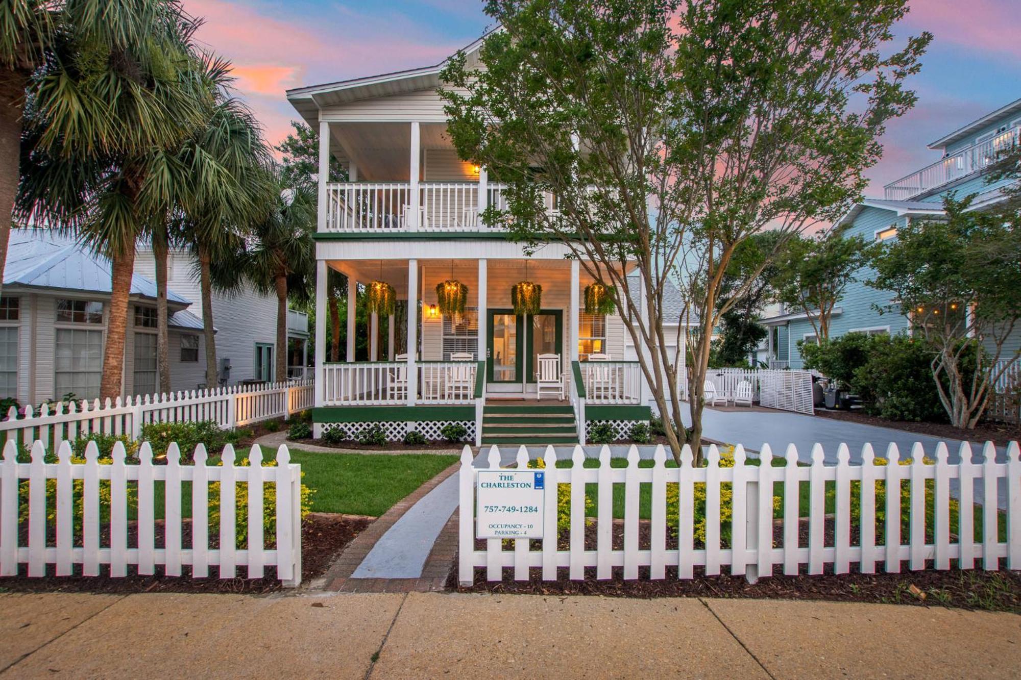 The Charleston Free Golf Cart Priv Pool Oasis Holiday home Destin