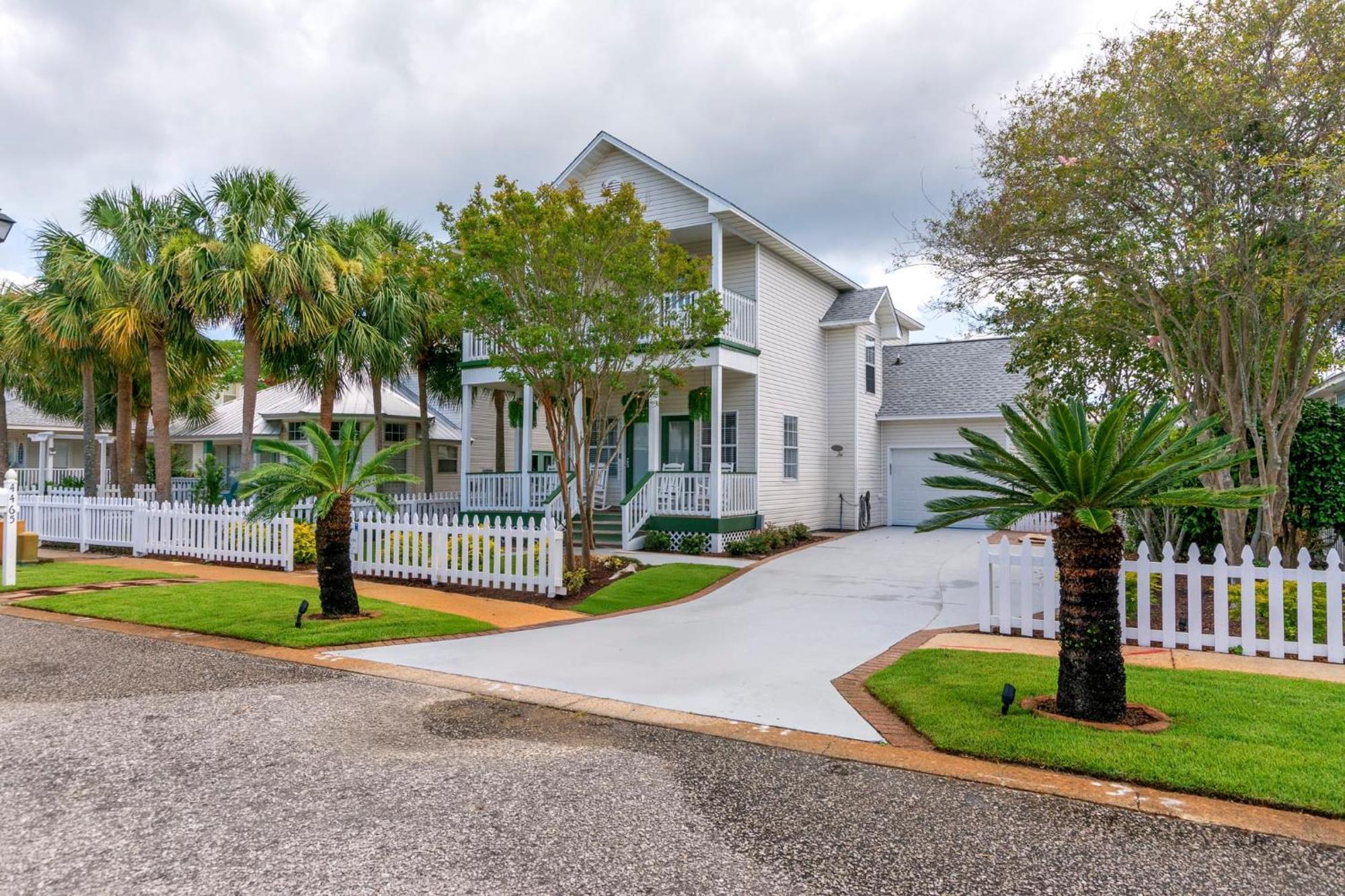 Holiday home The Charleston Free Golf Cart Priv Pool Oasis
