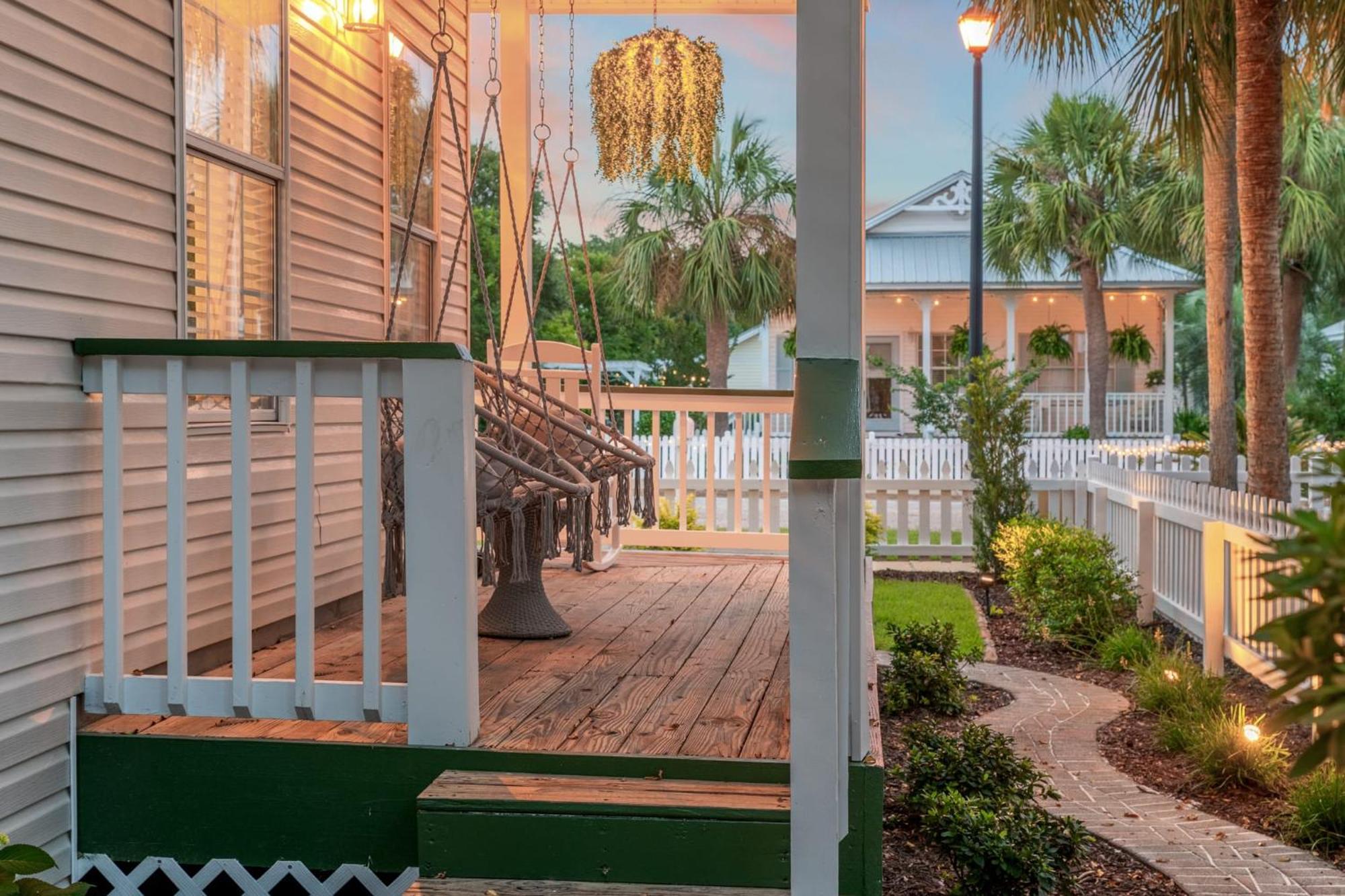 Holiday home The Charleston Free Golf Cart Priv Pool Oasis *