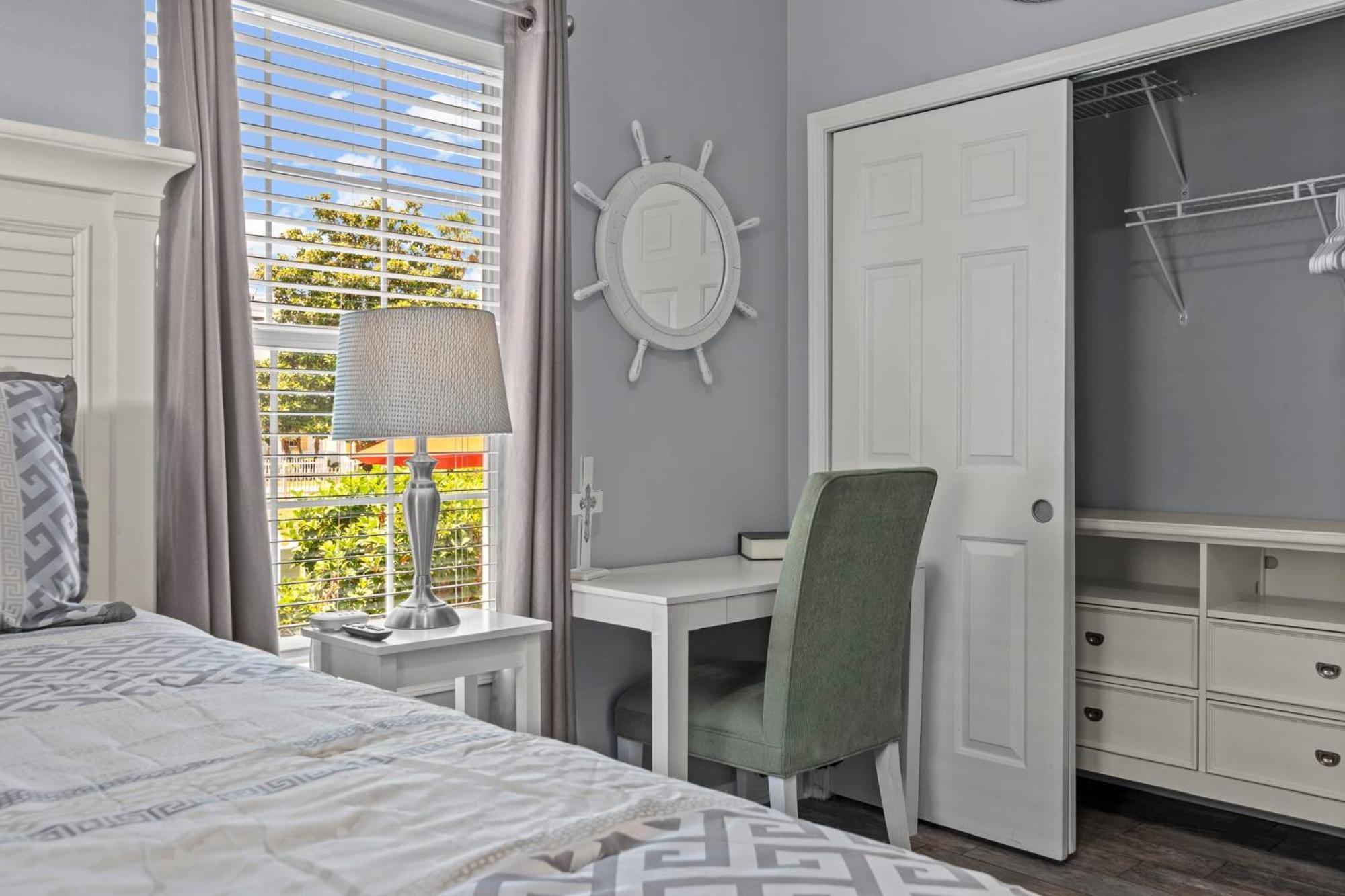 The Charleston Free Golf Cart Priv Pool Oasis Holiday home Destin
