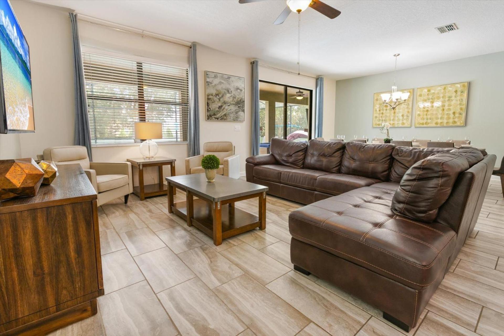 1411 Rolling Fairway Dr. Davenport