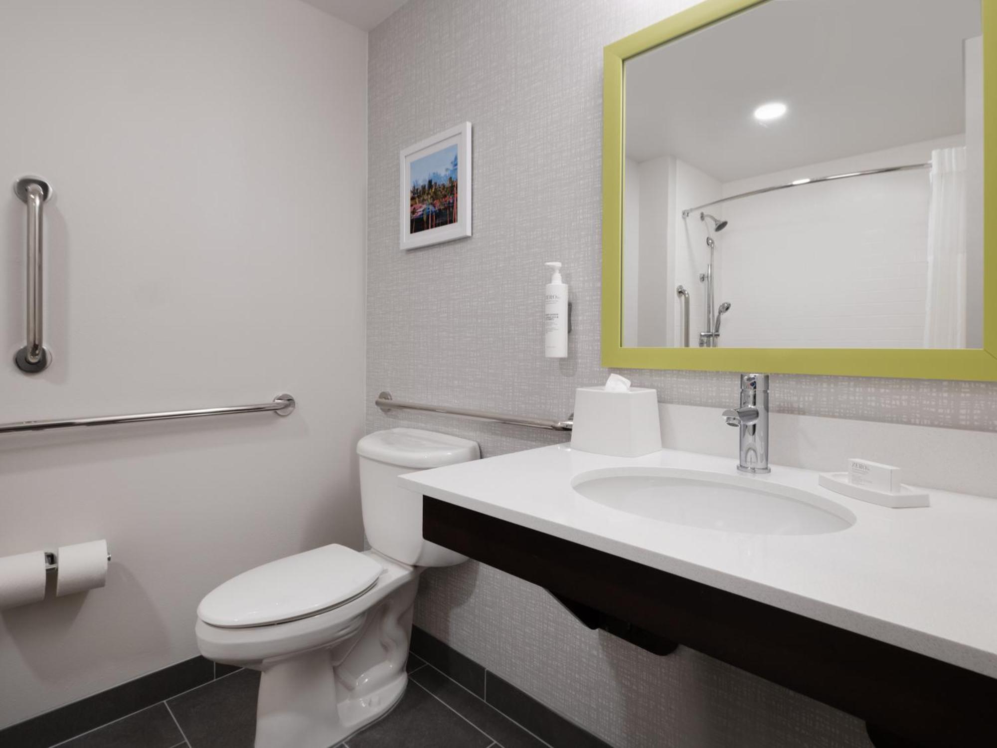 Hotel Hampton Deerfield 3*