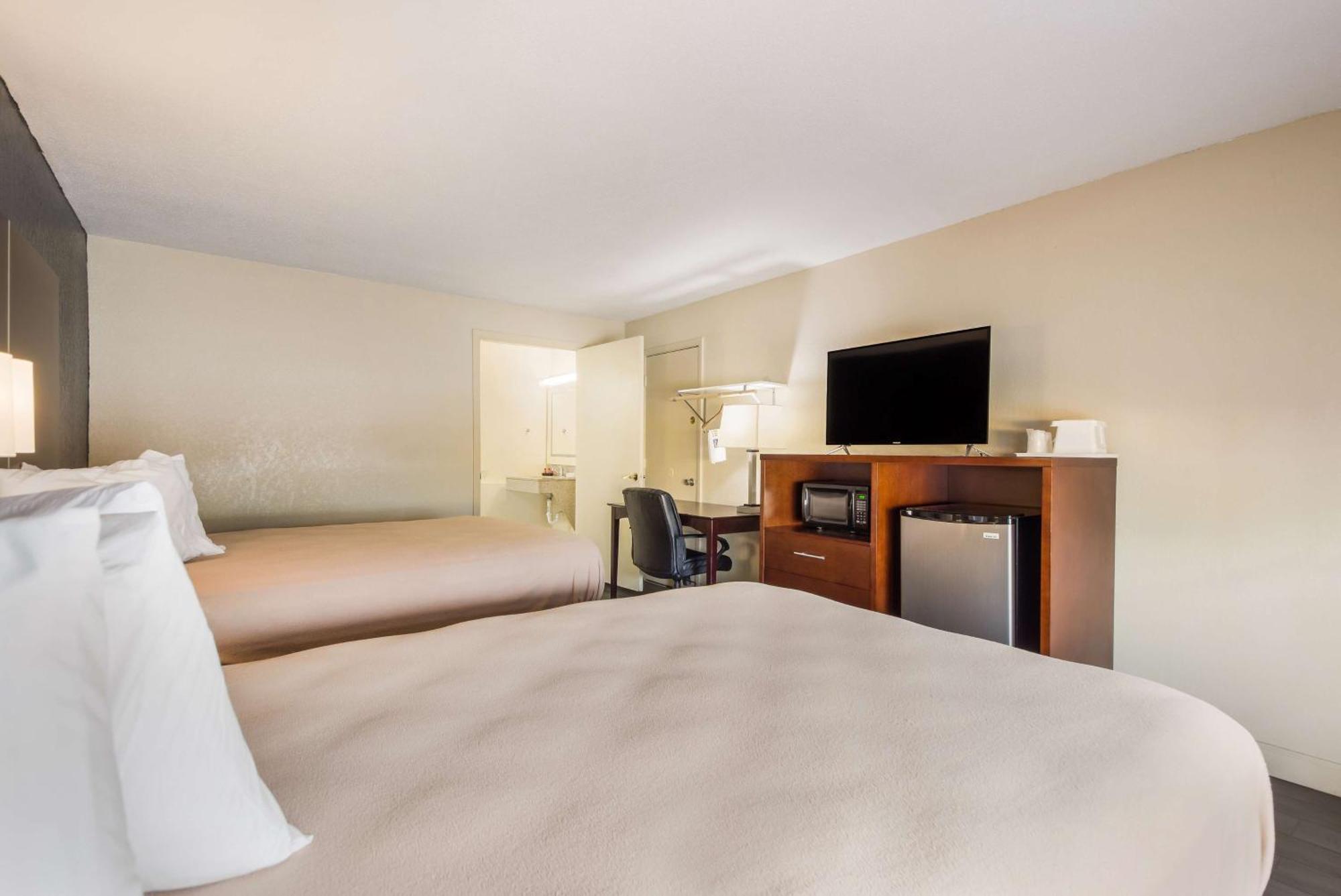 Surestay By Western Lido 2*