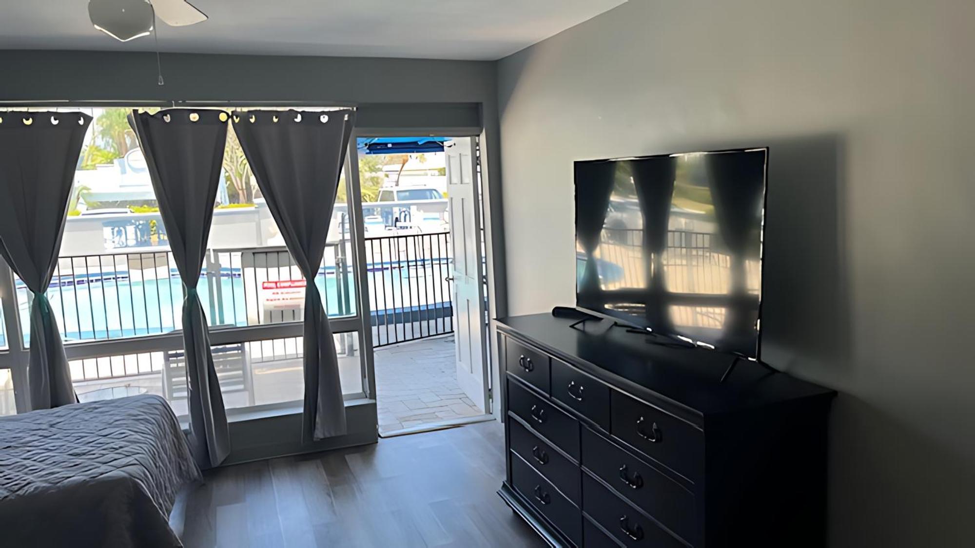 Resort Avalon Of Deerfield 2*