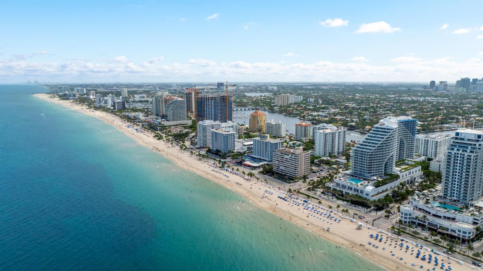 Apartment Luxury 2br Lauderdale W With Double Living Room, Ocean & Intercoastal Views, Brand New Sofas! Fort Lauderdale