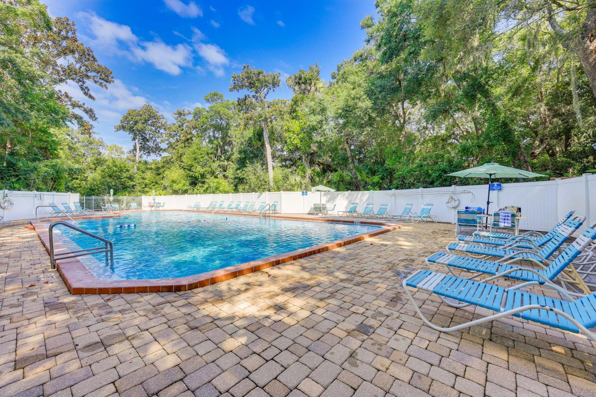 Fernandina With Pool And Path To Beach!