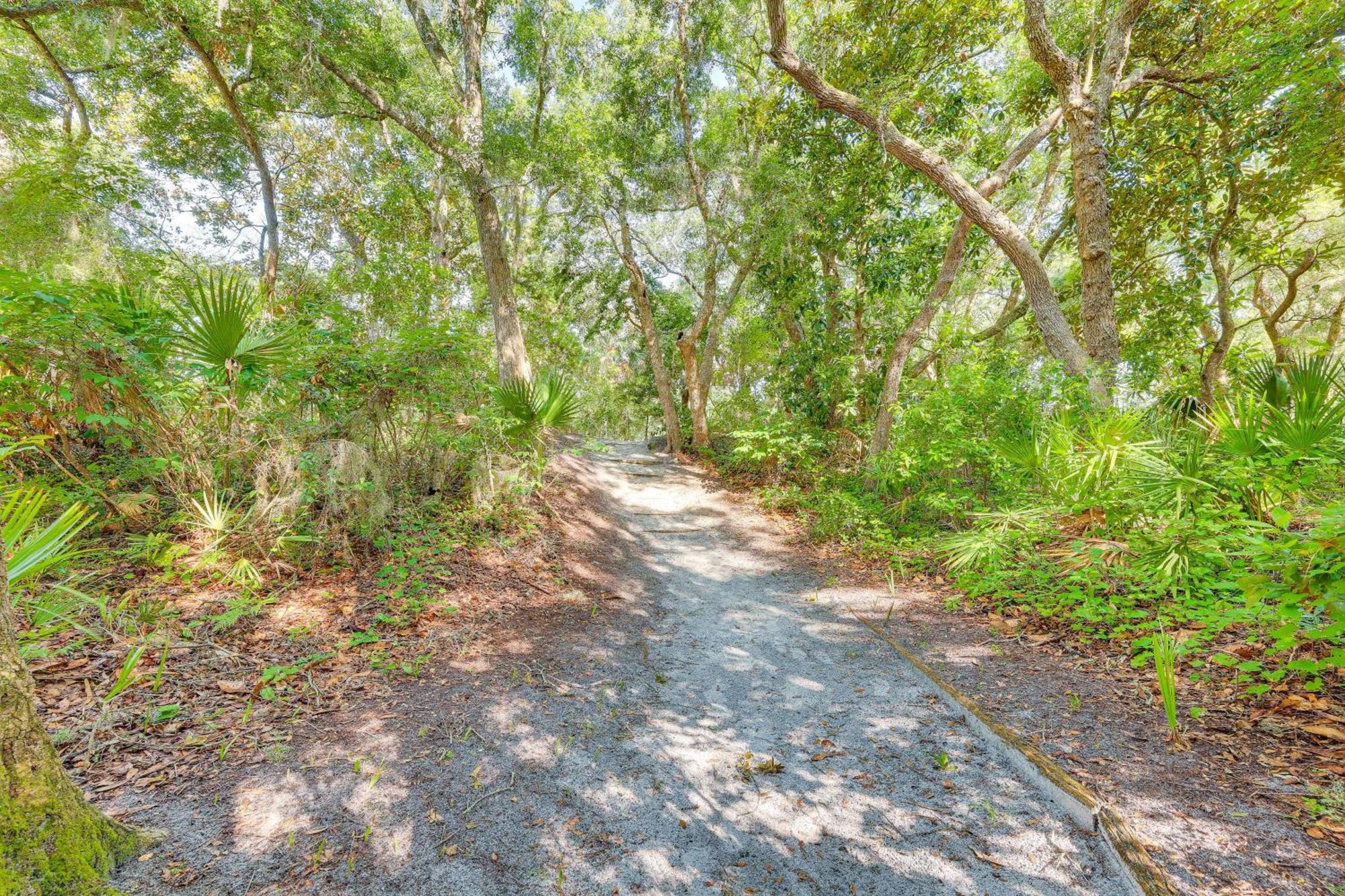 Fernandina With Pool And Path To Beach! Apartment *
