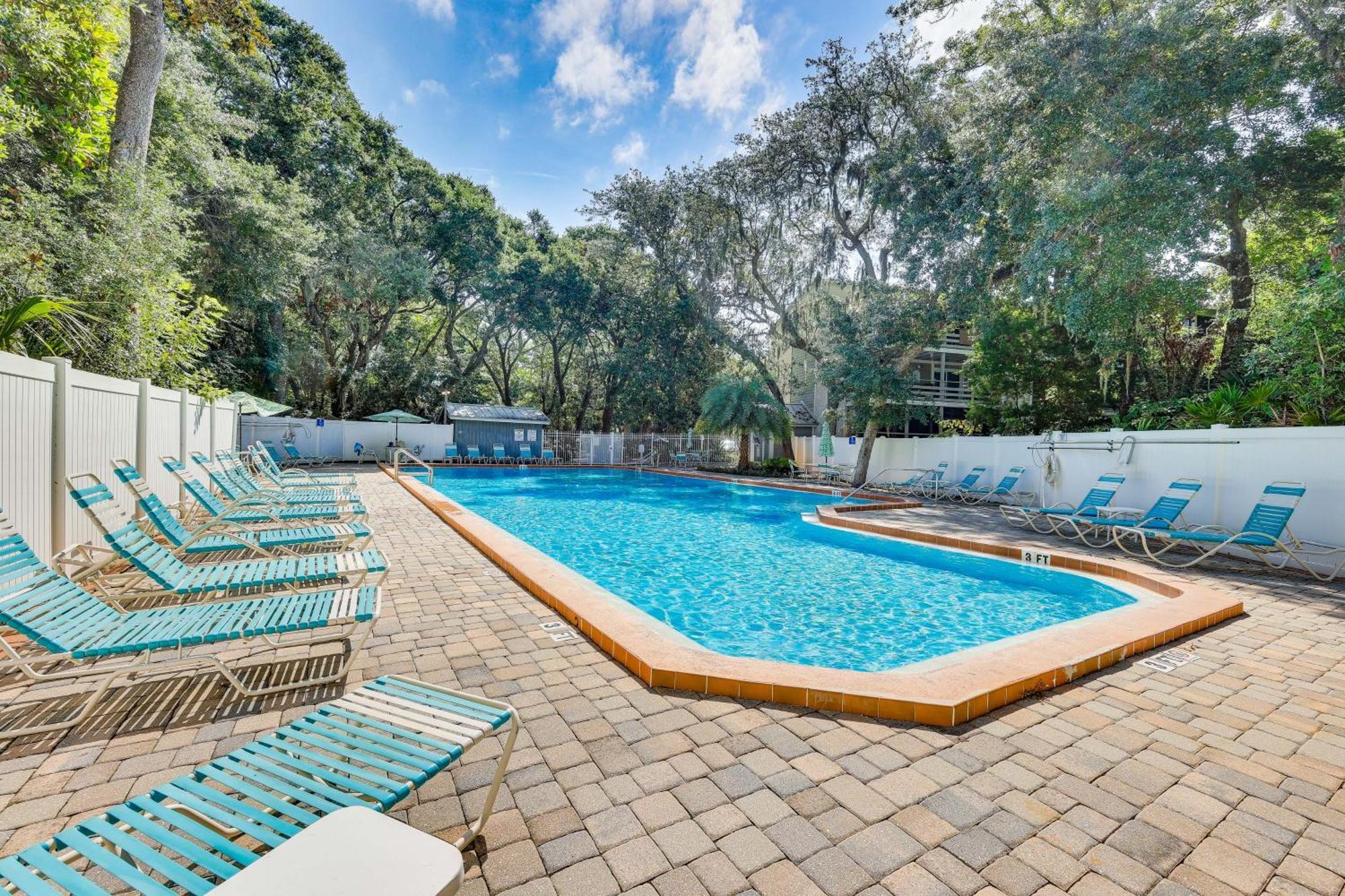 Fernandina With Pool And Path To Beach!