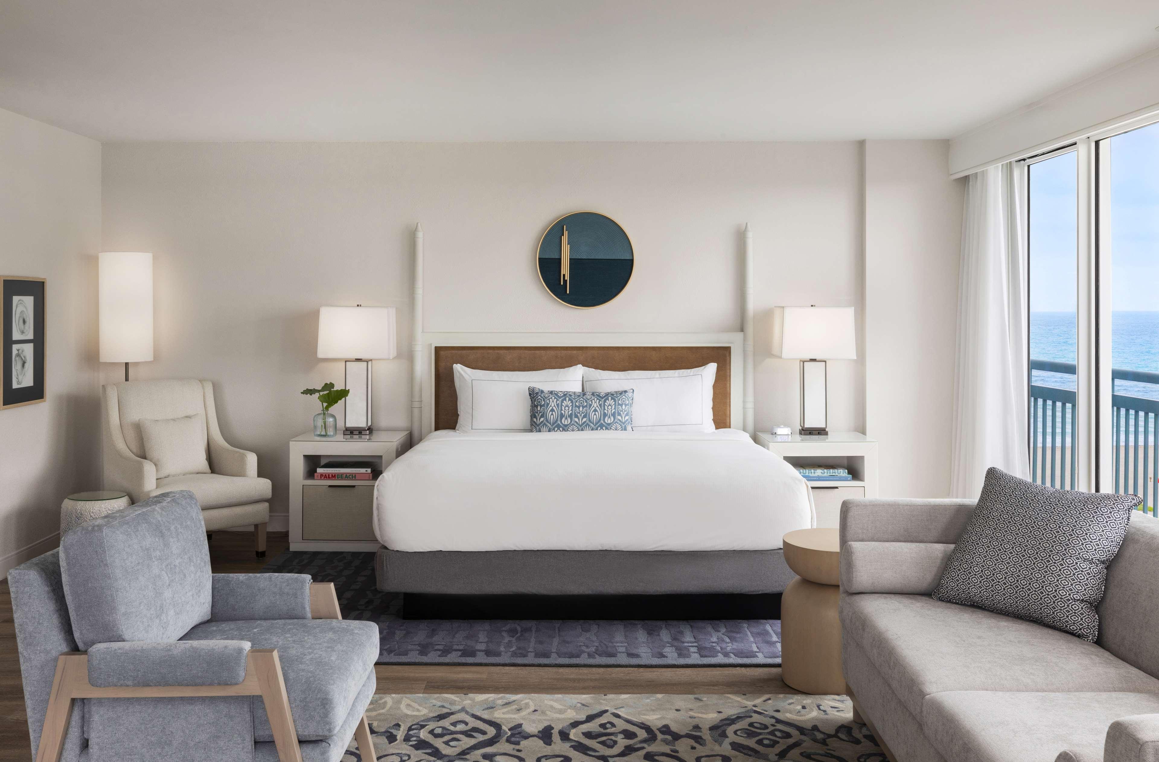 The Singer Oceanfront Resort, Curio Collection By Hilton Resort