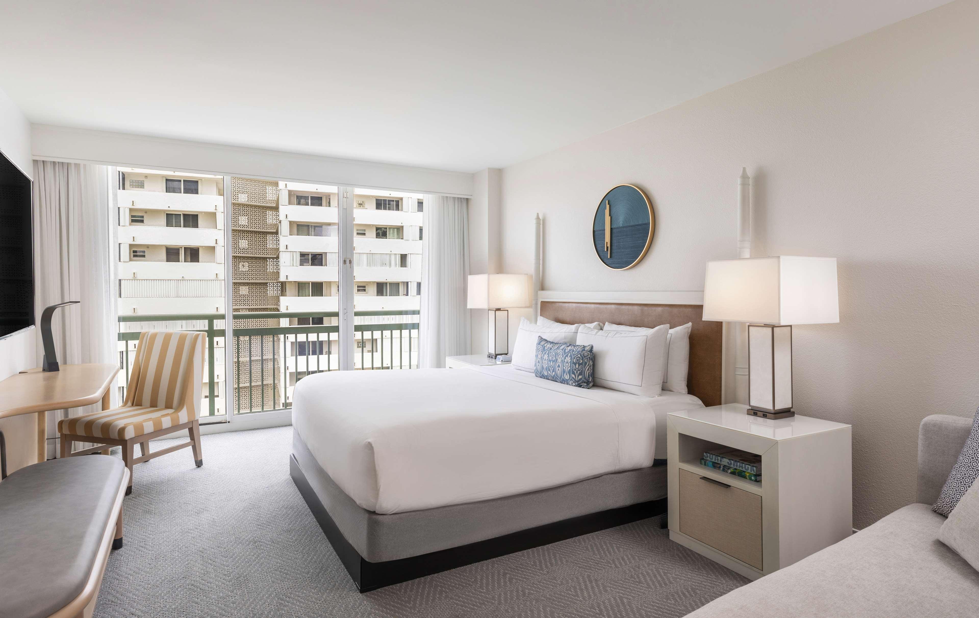 The Singer Oceanfront Resort, Curio Collection By Hilton Resort 4*