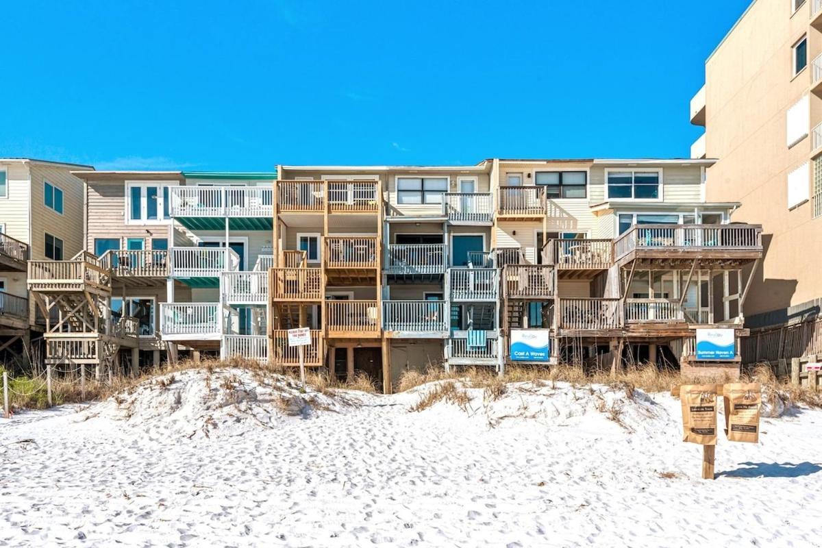 Seaquest 3 Stories Beach Front Holiday home Destin