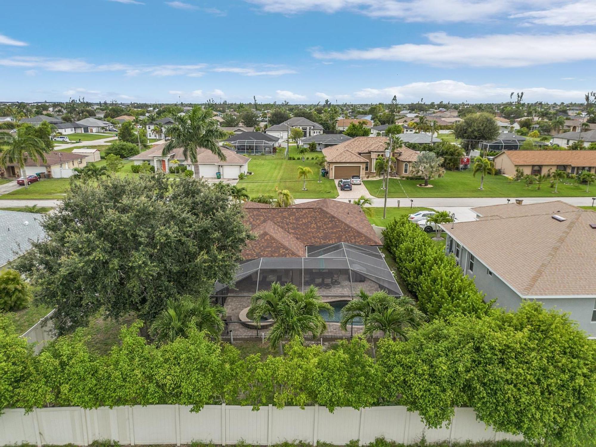Tropical Oasis, Heated Pool And - Crystal Waters - Roelens Holiday home Cape Coral