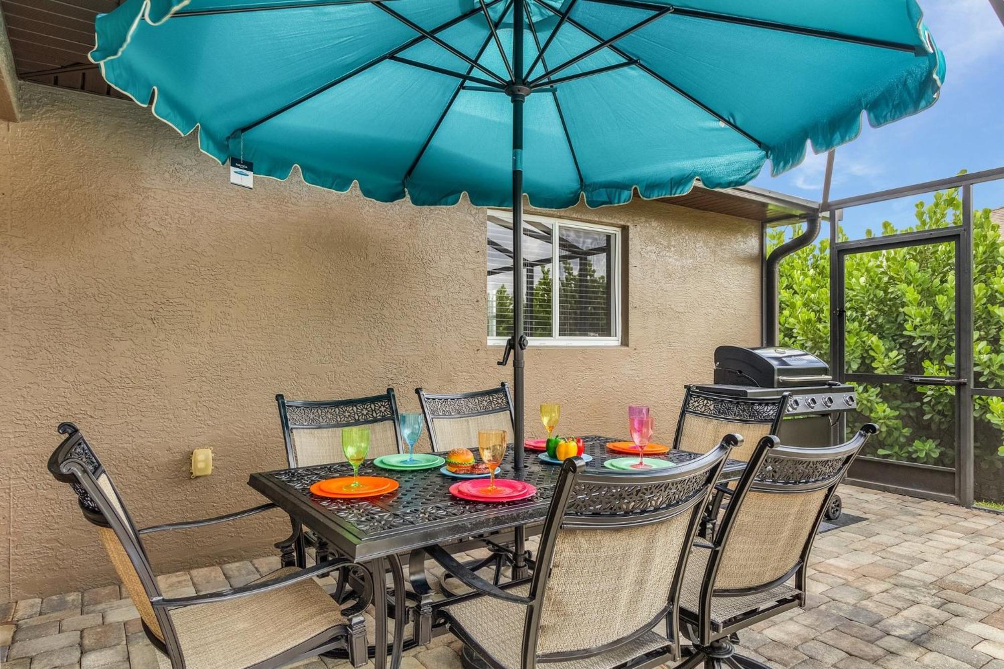 Tropical Oasis, Heated Pool And - Crystal Waters - Roelens Holiday home *