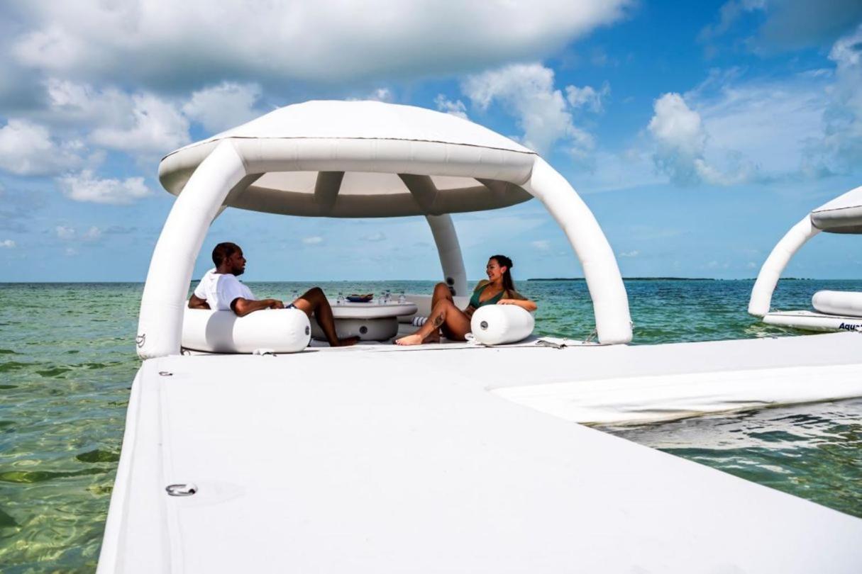 Tranquility With Privileges * Key Largo