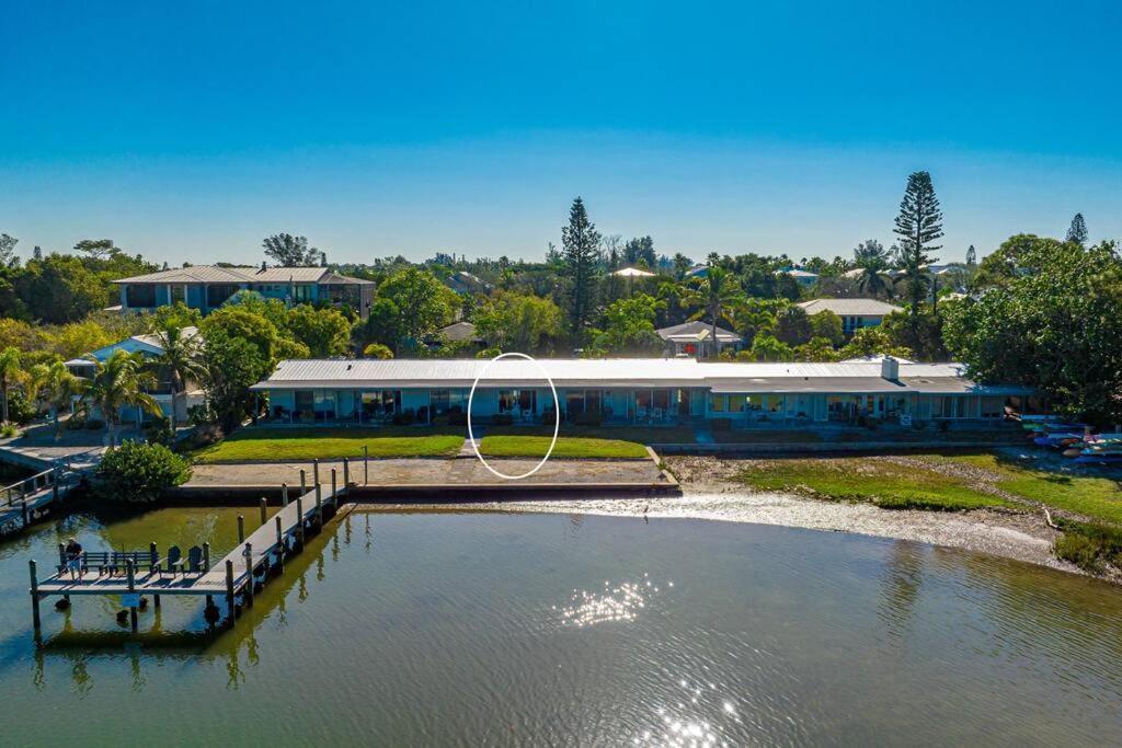North Shore Six Holiday home *