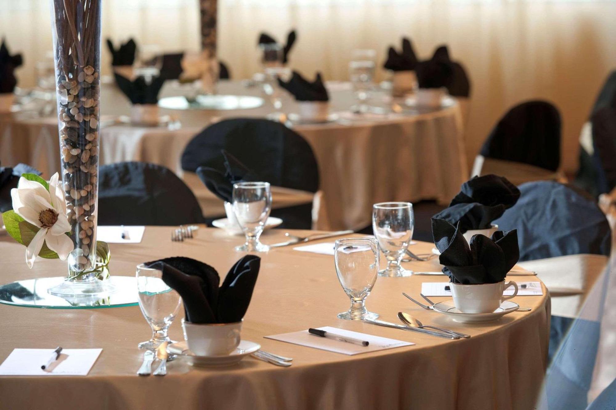 Hotel Radisson Oceanfront Melbourne