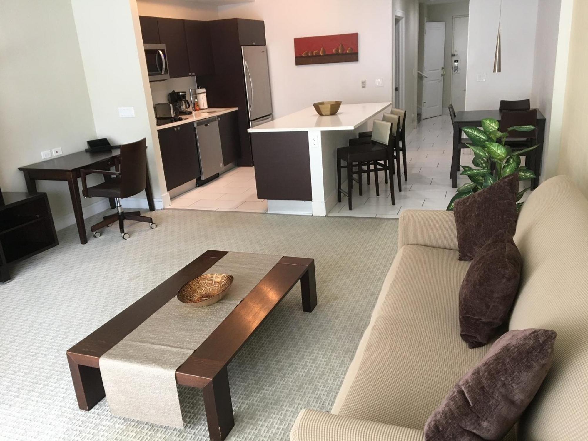 2-story 3 Bed 4 Bath At Provident At The Blue Miami Aparthotel