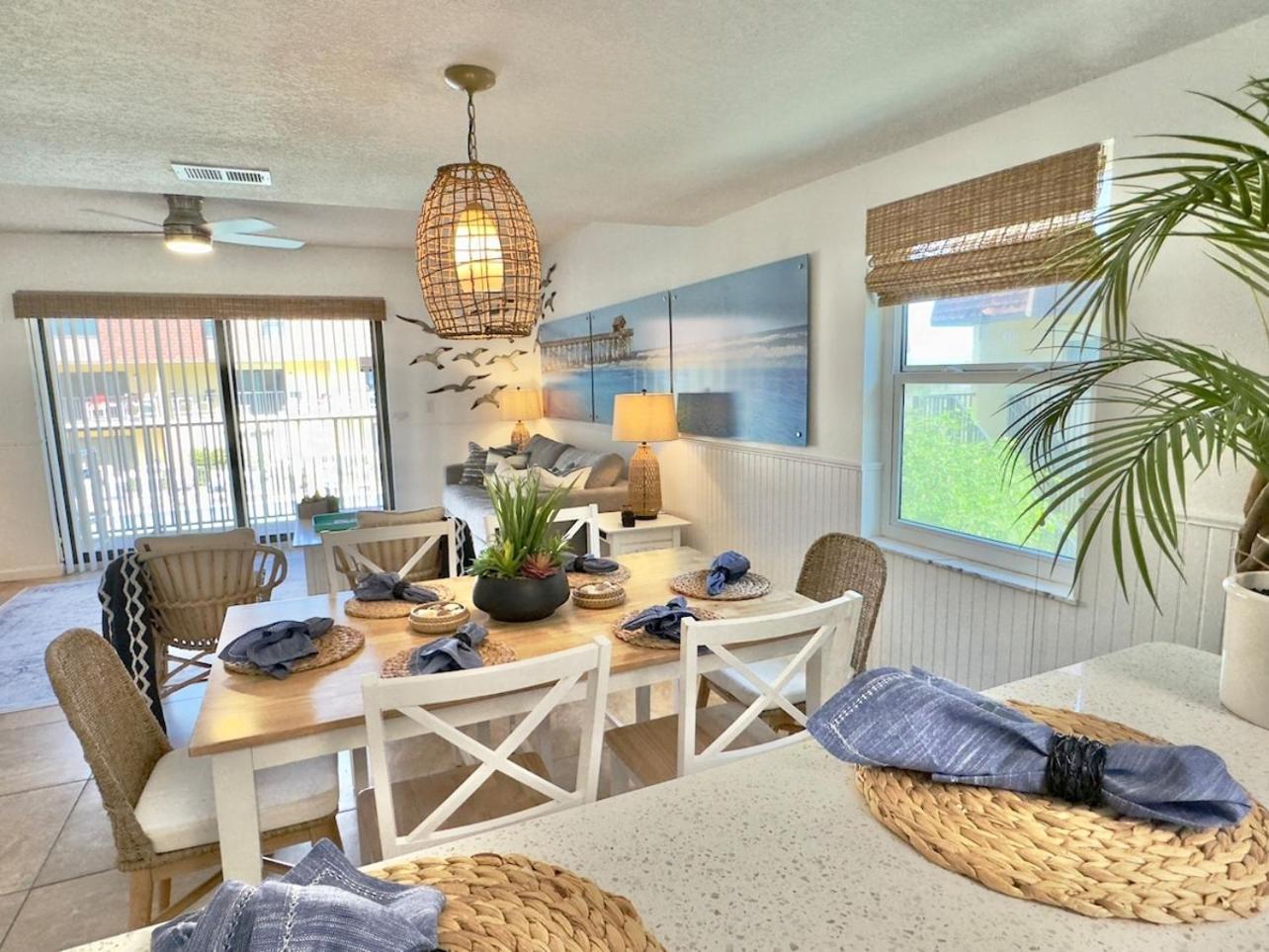 Pier Pressure Beachfront Wpool