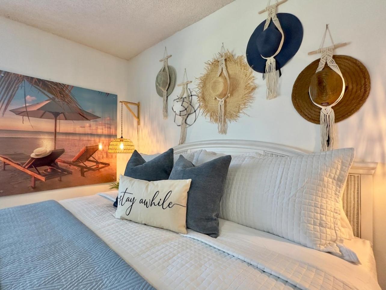 Pier Pressure Beachfront Wpool Apartment
