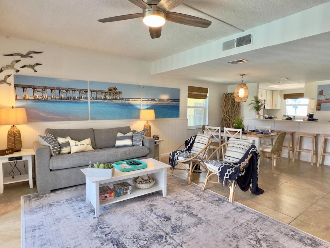 Apartment Pier Pressure Beachfront Wpool