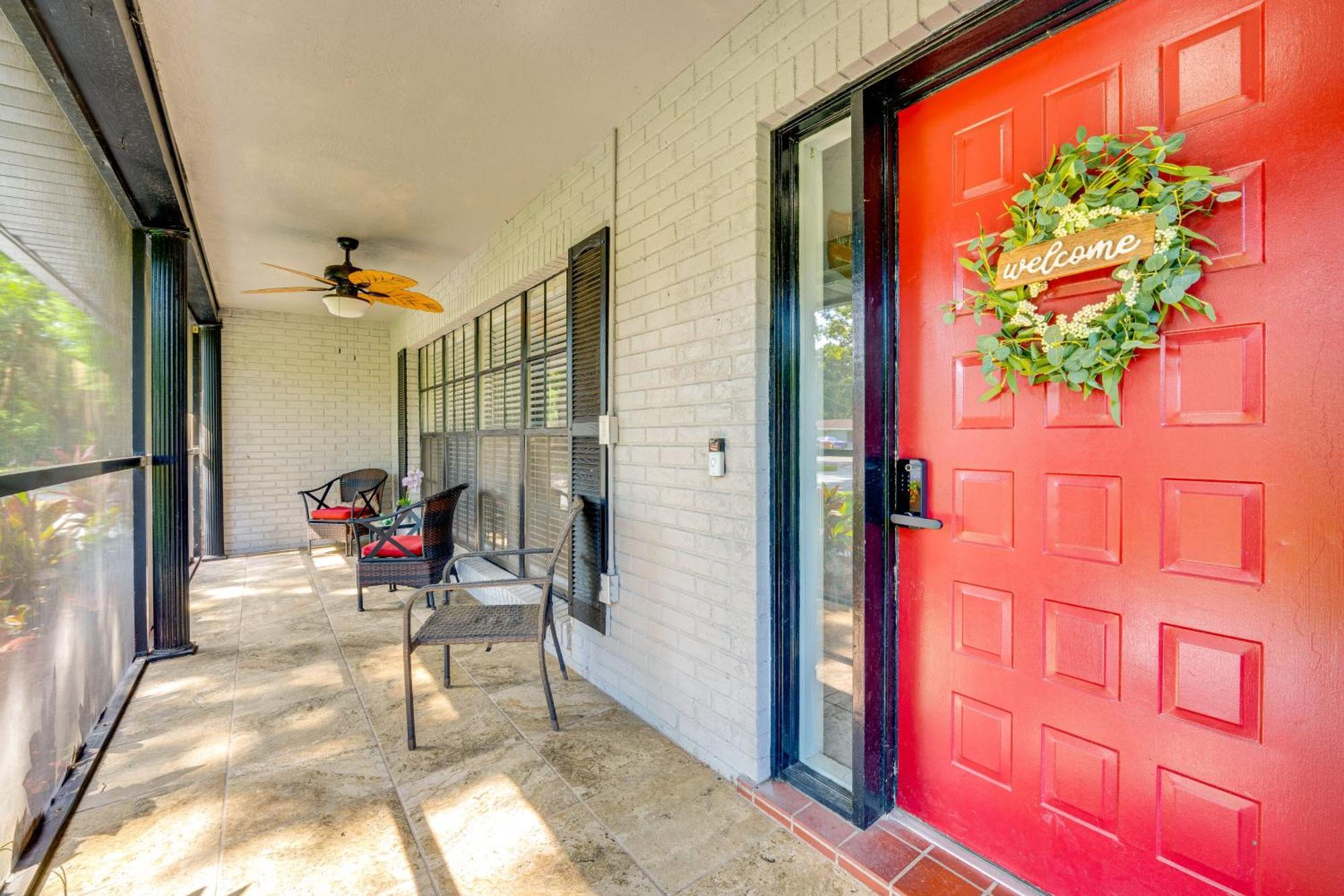 Spacious With Private Outdoor Oasis! Holiday home *