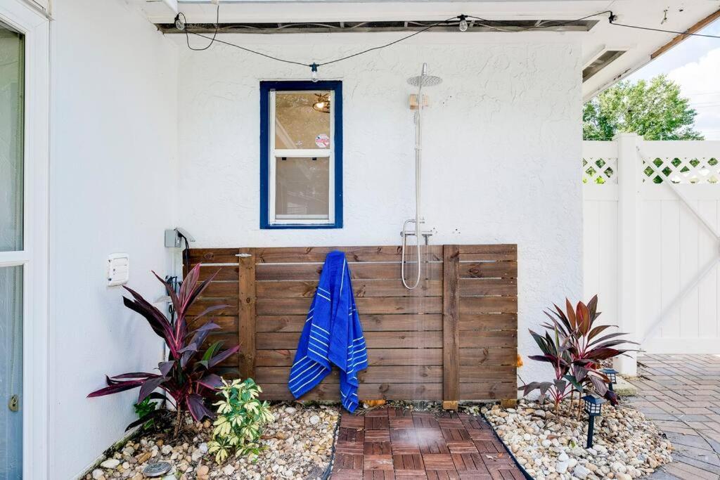 Holiday home Pool - Supplies - Outdoor Shower - Pingpong Table