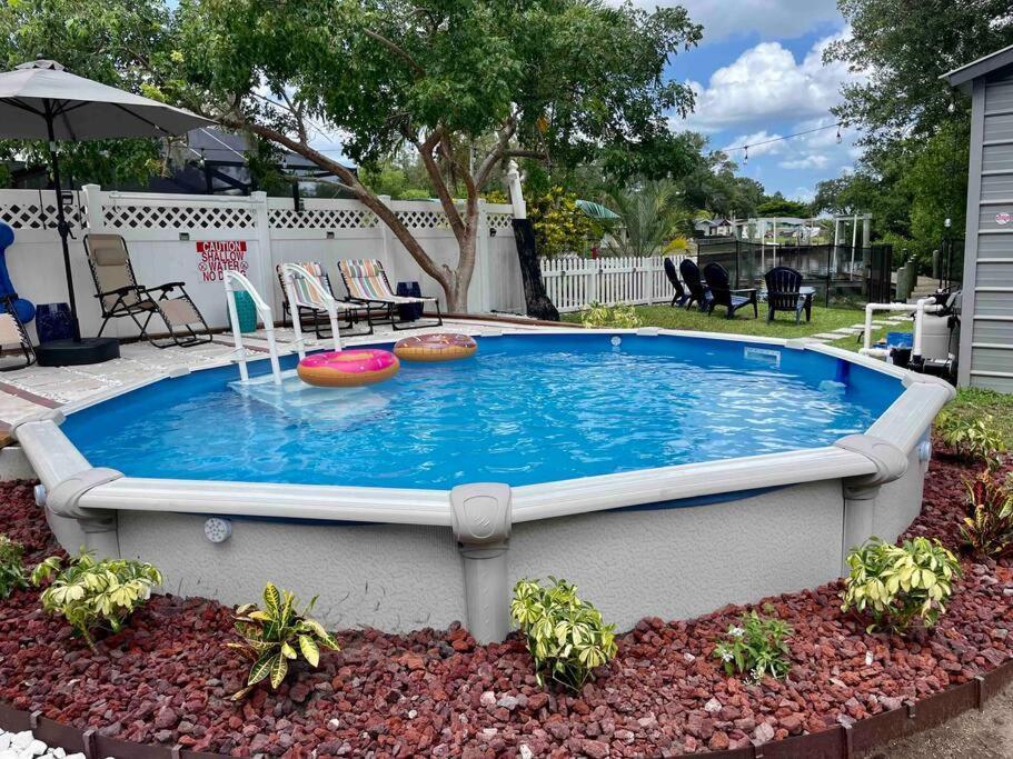 Holiday home Pool - Supplies - Outdoor Shower - Pingpong Table
