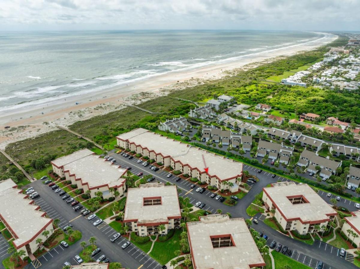 Holiday home Ocean Racquet Club Unit 3303 *