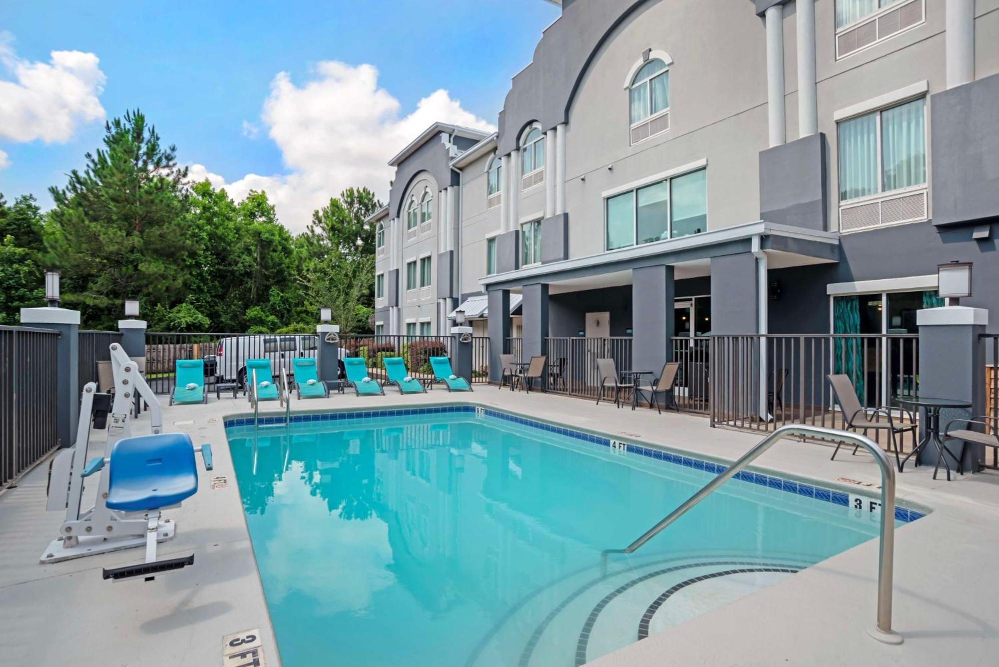 Western Blue Angel Hotel Pensacola