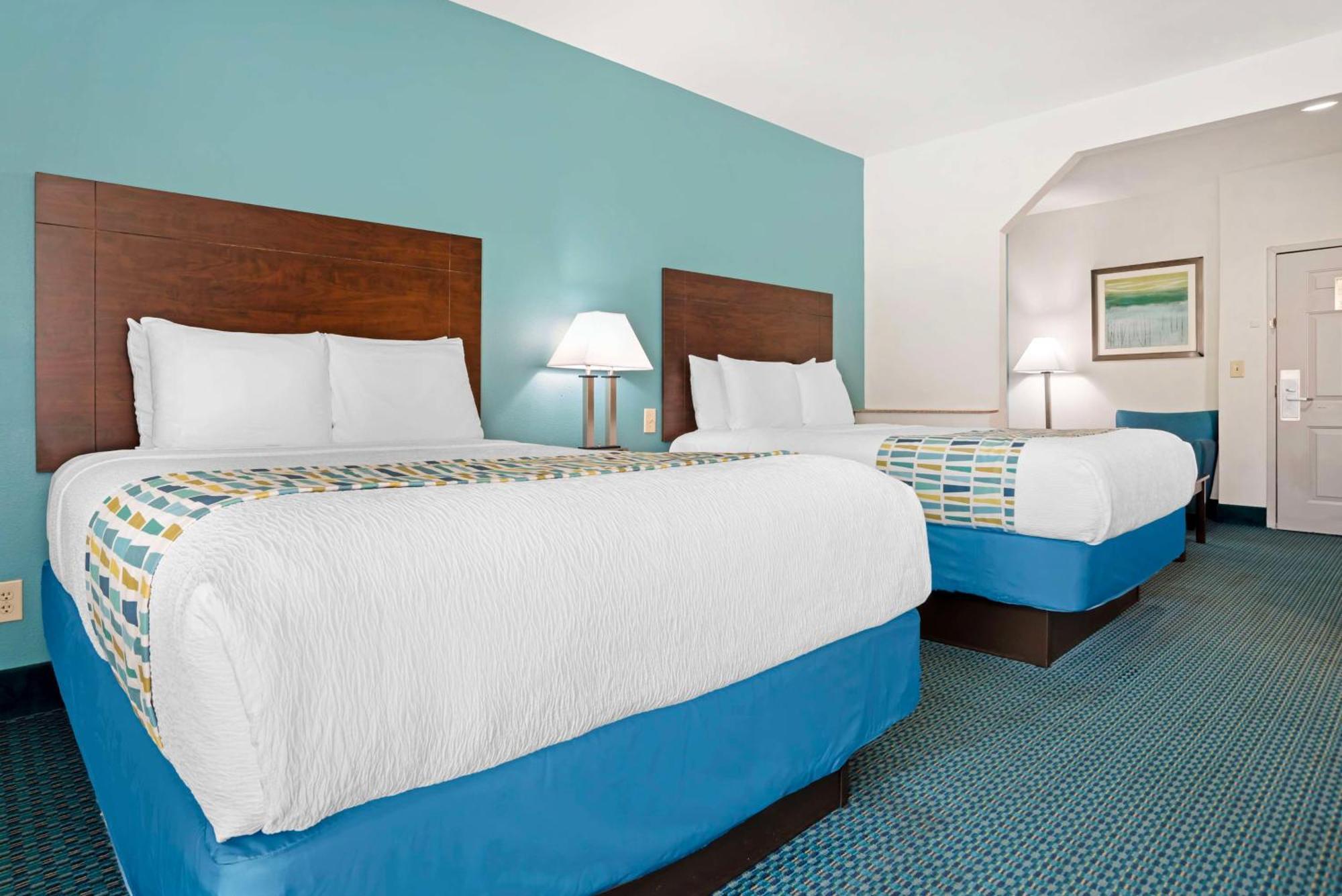 Hotel Western Blue Angel 3*