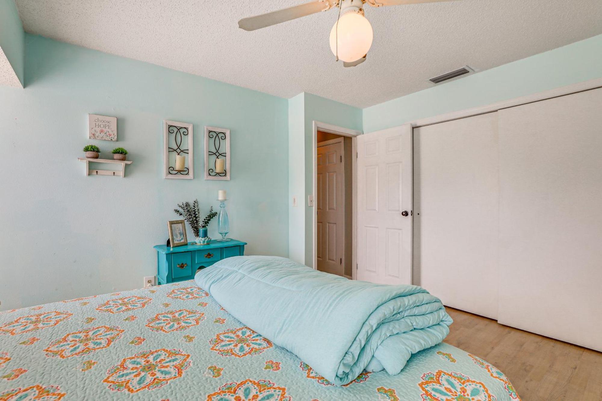 Lovely Retreat Walk To Manasota Key Beach! *
