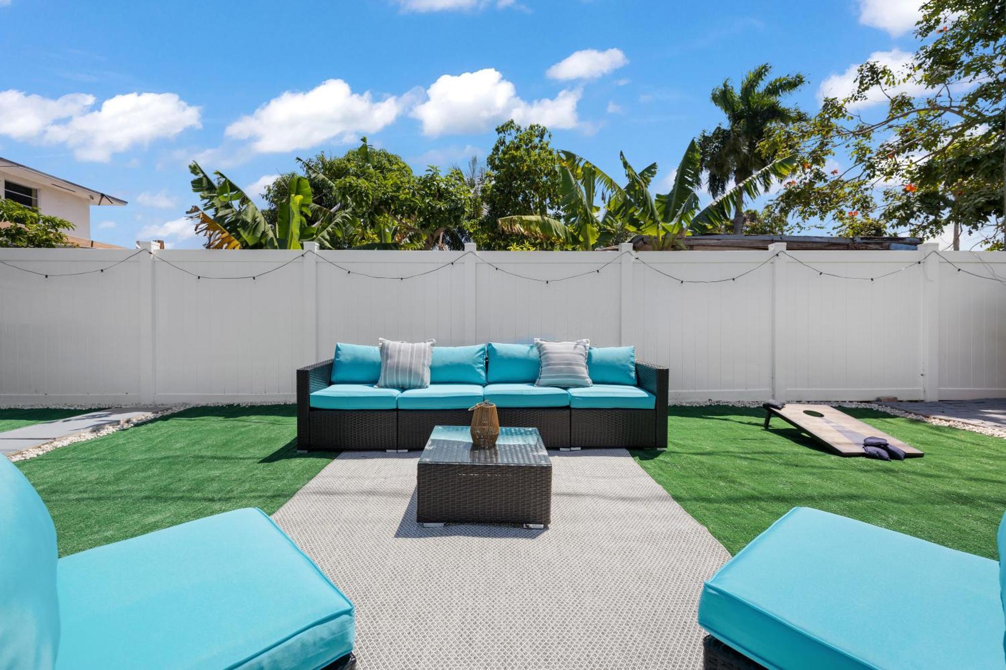 The Vibrant Retreat - With Private Patio * North Miami
