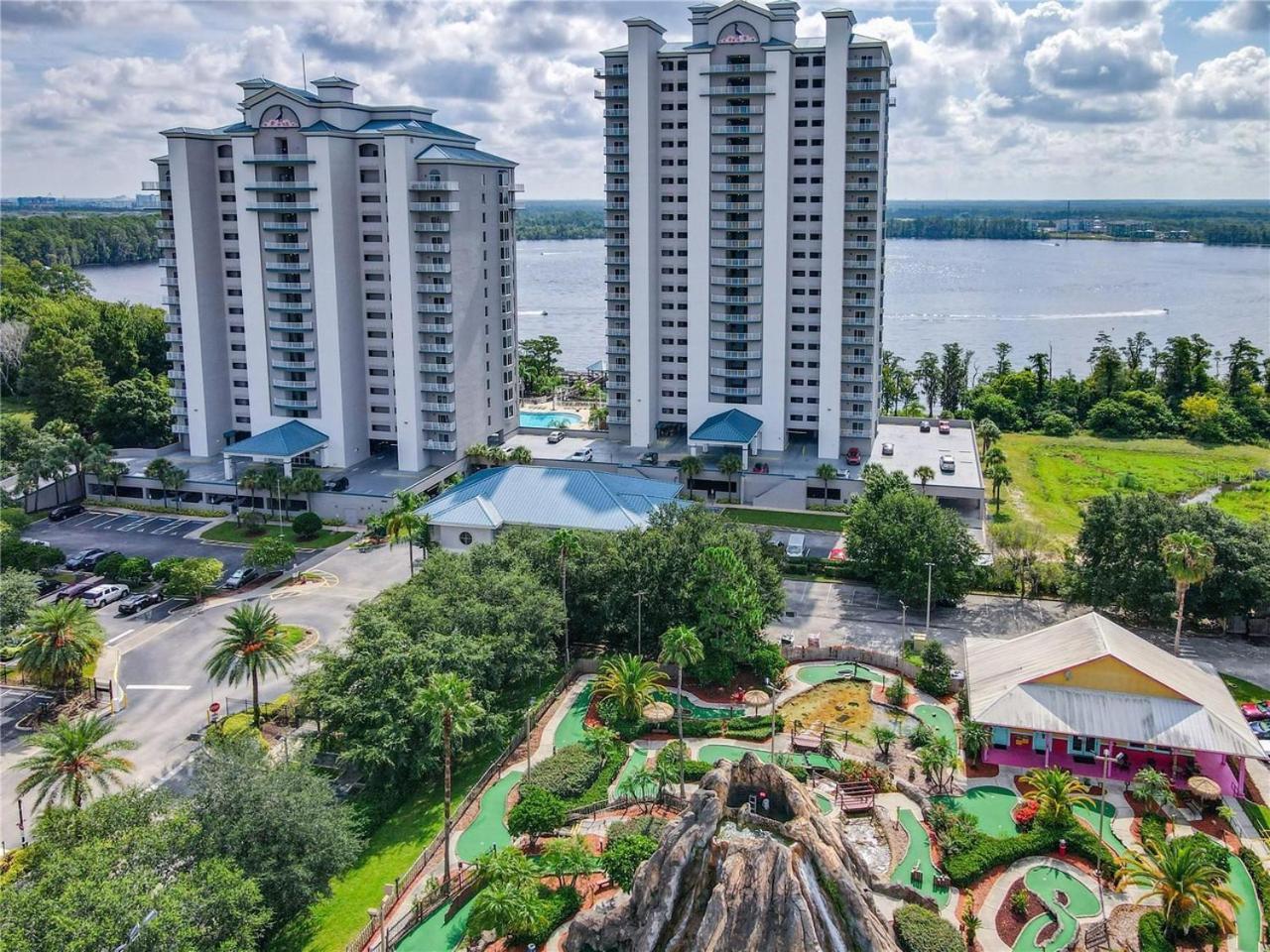 Sunshine Oasis - Orlando Lakefront Luxury * Lake Buena Vista