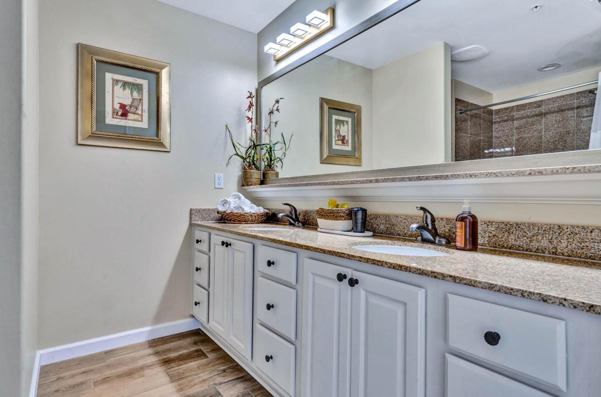 Sunshine Oasis - Orlando Lakefront Luxury * Lake Buena Vista