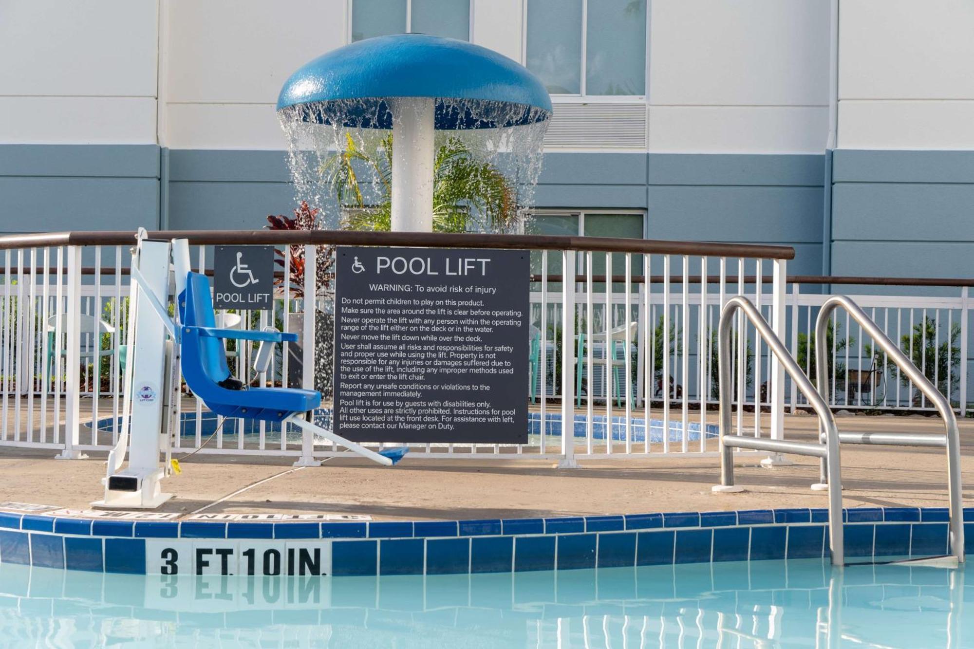 Hotel Hilton Garden Airport 3*