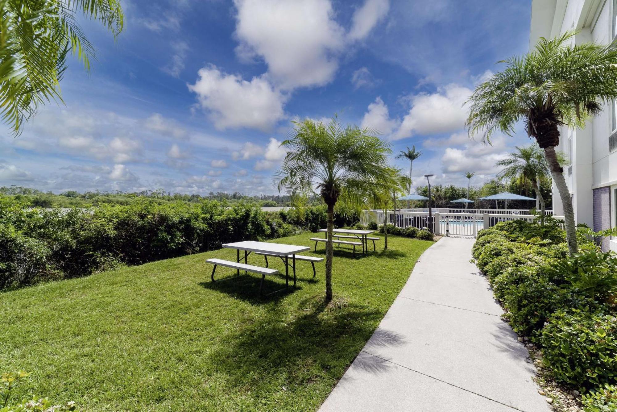 Hotel Hampton Port Charlotte