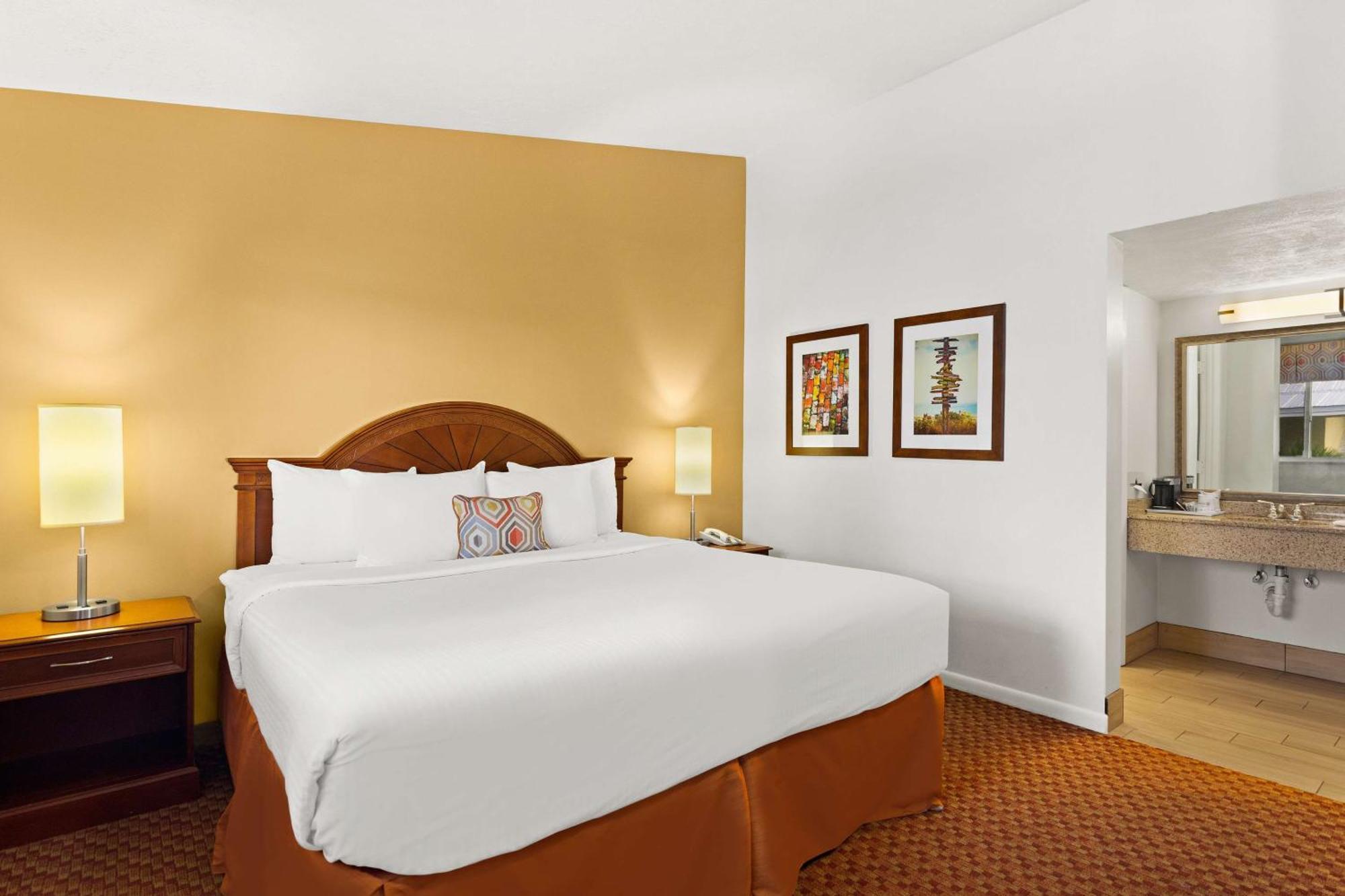 Western 3* Port St. Lucie