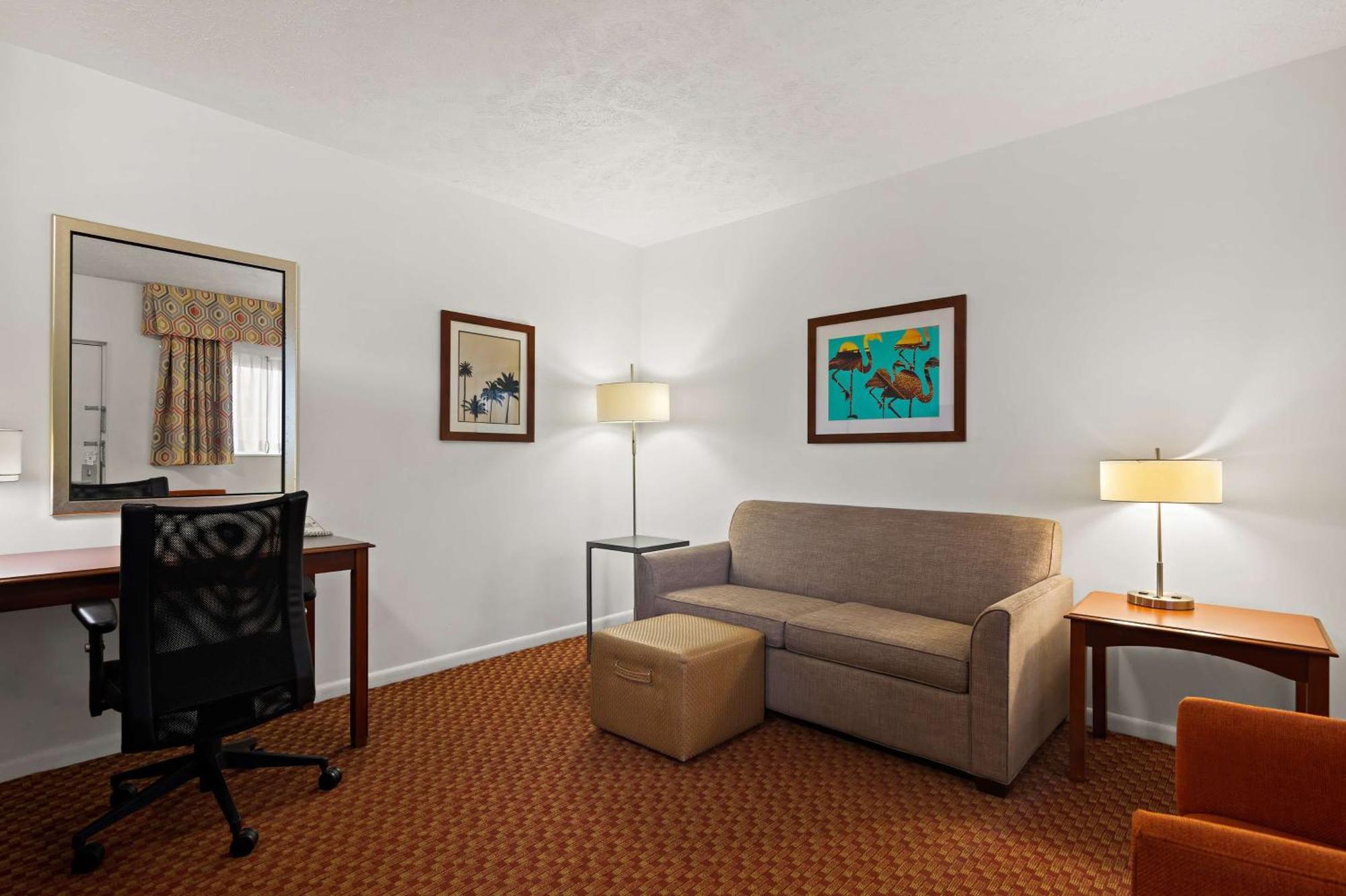Western Hotel Port St. Lucie