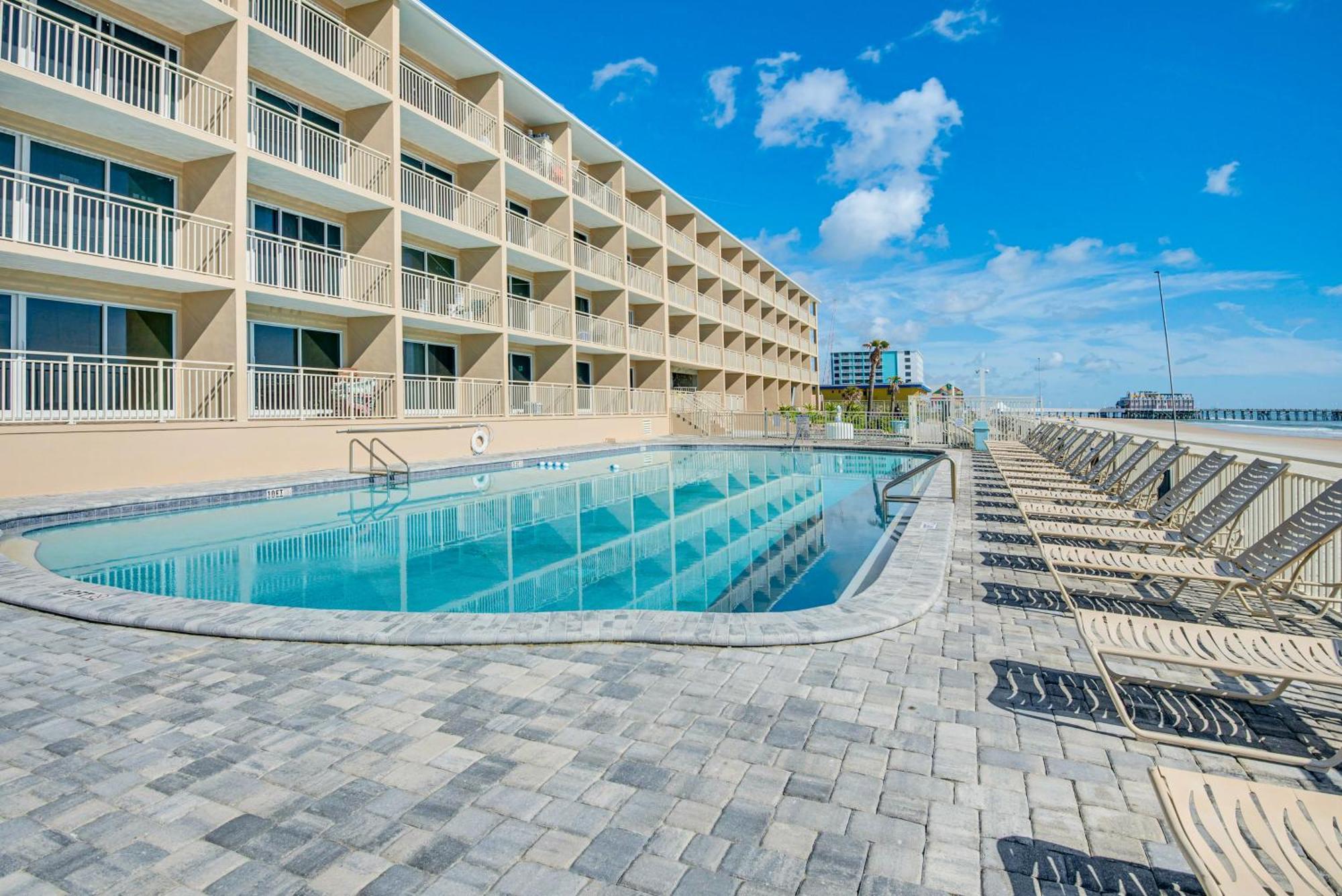 Apartment Cozy Daytona - Steps To Ocean!