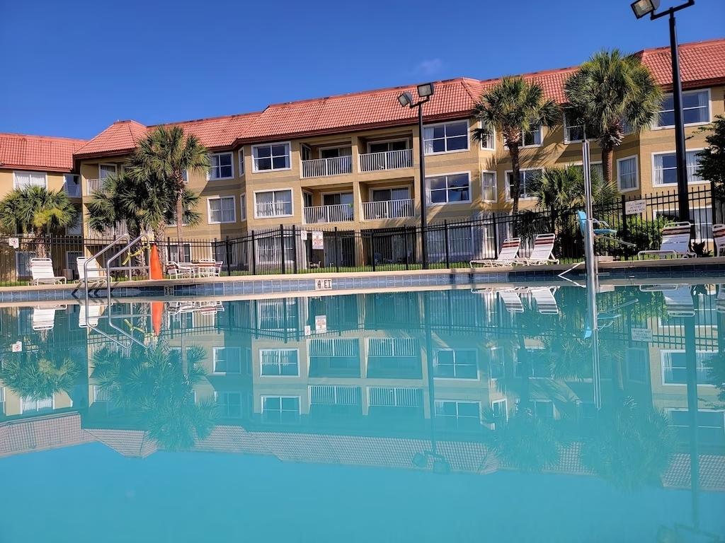 Parc Corniche Resort Williamsburg